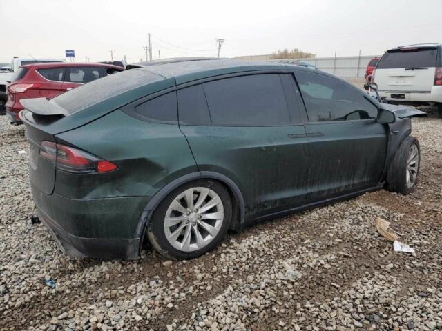 Зелений Тесла Модель Х, об'ємом двигуна 0 л та пробігом 80 тис. км за 12000 $, фото 1 на Automoto.ua
