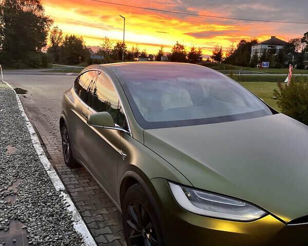 Зелений Тесла Модель Х, об'ємом двигуна 0 л та пробігом 145 тис. км за 49999 $, фото 1 на Automoto.ua
