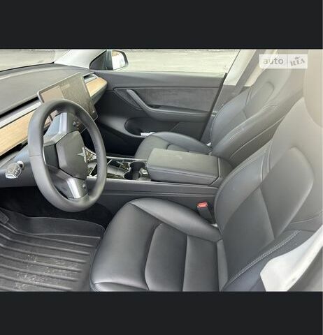 Серый Тесла Родстер, объемом двигателя 0 л и пробегом 39 тыс. км за 27000 $, фото 1 на Automoto.ua