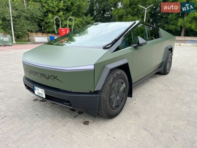 Сірий Тесла Cybertruck, об'ємом двигуна 0 л та пробігом 6 тис. км за 89000 $, фото 1 на Automoto.ua