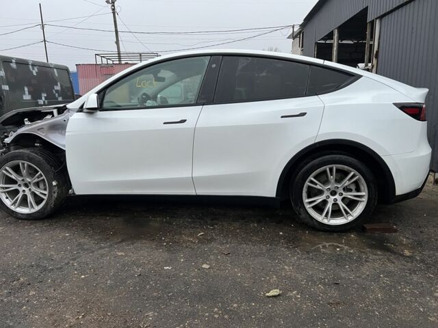 Білий Тесла Інша, об'ємом двигуна 0 л та пробігом 50 тис. км за 24000 $, фото 1 на Automoto.ua