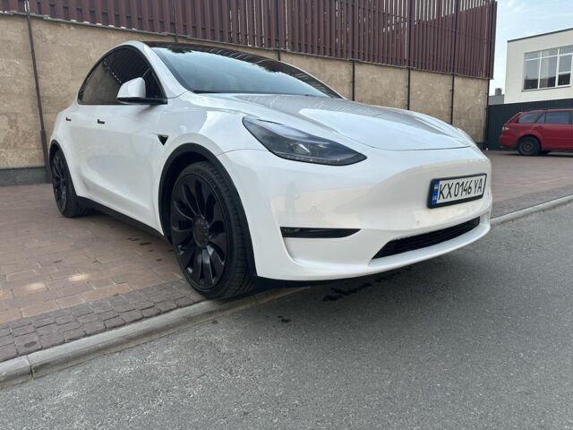 Белый Тесла Другая, объемом двигателя 0 л и пробегом 50 тыс. км за 26900 $, фото 1 на Automoto.ua