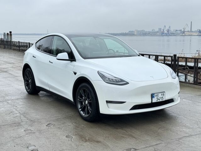 Белый Тесла Другая, объемом двигателя 0 л и пробегом 77 тыс. км за 25000 $, фото 1 на Automoto.ua