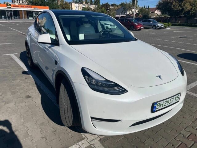 Тесла Другая 2021 в Одессе на Automoto.ua Белый Тесла Другая, объемом двигателя 0 л и пробегом 73 тыс. км за 24600 $, фото 1 на Automoto.ua