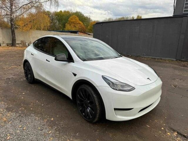 Белый Тесла Другая, объемом двигателя 0 л и пробегом 58 тыс. км за 24300 $, фото 1 на Automoto.ua