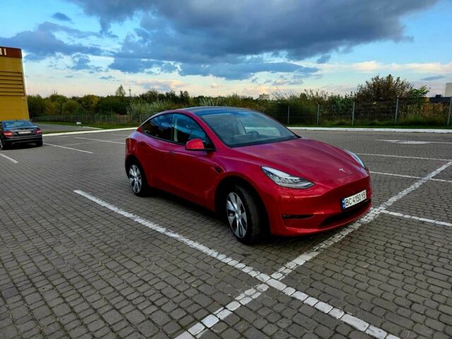 Красный Тесла Другая, объемом двигателя 0 л и пробегом 131 тыс. км за 22799 $, фото 1 на Automoto.ua