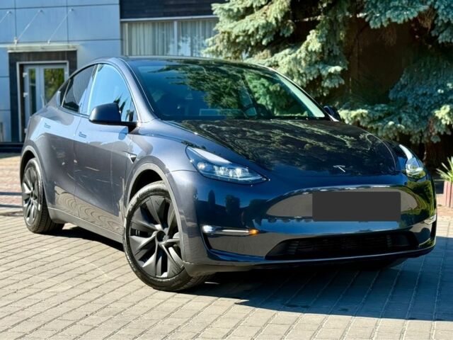 Серый Тесла Другая, объемом двигателя 0 л и пробегом 46 тыс. км за 27200 $, фото 1 на Automoto.ua