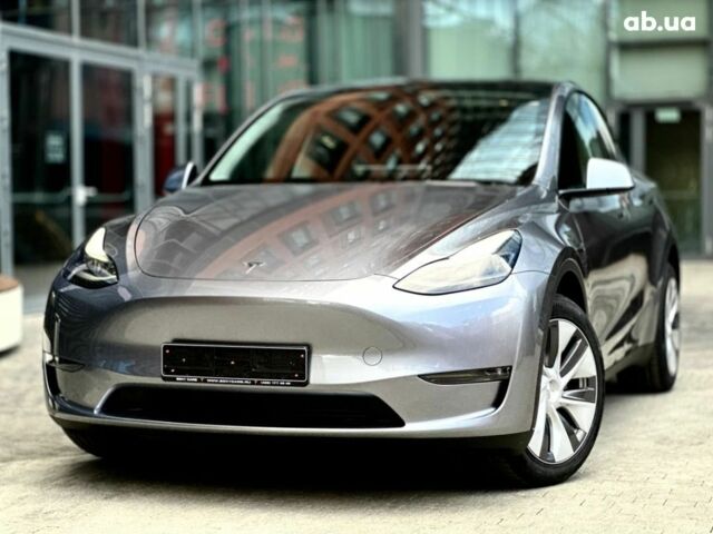 Тесла Model Y 2022 у Києві на Automoto.ua Білий Тесла Model Y, об'ємом двигуна 0 л та пробігом 1 тис. км за 62987 $, фото 1 на Automoto.ua
