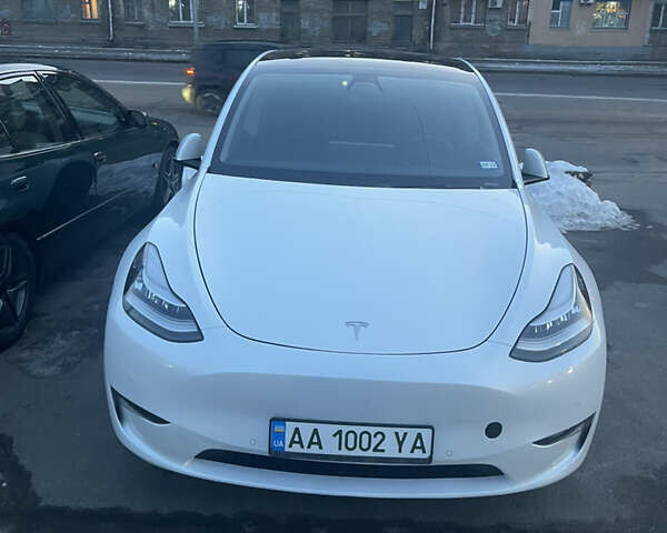 Білий Тесла Model Y, об'ємом двигуна 0 л та пробігом 63 тис. км за 34999 $, фото 1 на Automoto.ua