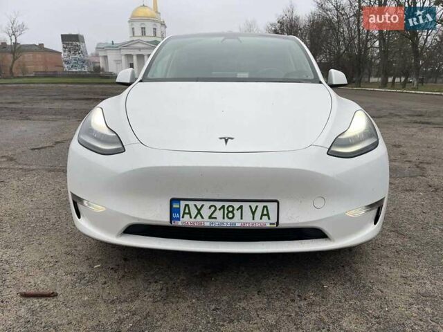 Білий Тесла Model Y, об'ємом двигуна 0 л та пробігом 127 тис. км за 22999 $, фото 1 на Automoto.ua