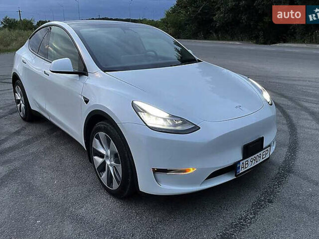 Белый Тесла Model Y, объемом двигателя 0 л и пробегом 45 тыс. км за 19500 $, фото 1 на Automoto.ua