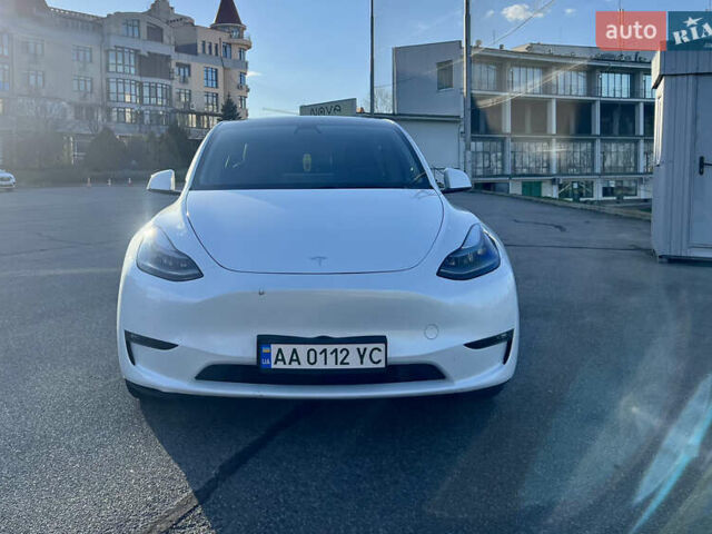 Белый Тесла Model Y, объемом двигателя 0 л и пробегом 90 тыс. км за 21300 $, фото 1 на Automoto.ua