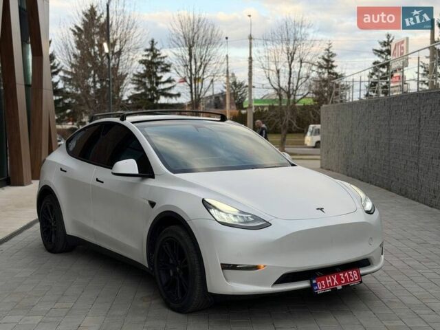 Білий Тесла Model Y, об'ємом двигуна 0 л та пробігом 149 тис. км за 18900 $, фото 1 на Automoto.ua