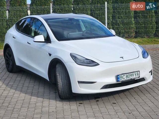 Белый Тесла Model Y, объемом двигателя 0 л и пробегом 98 тыс. км за 22500 $, фото 1 на Automoto.ua