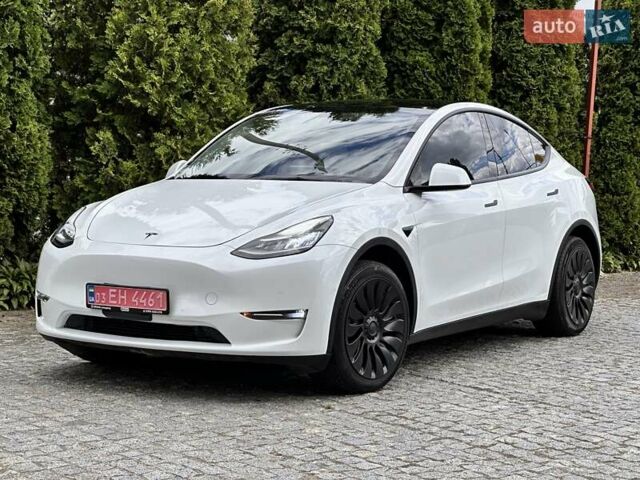Белый Тесла Model Y, объемом двигателя 0 л и пробегом 80 тыс. км за 22300 $, фото 1 на Automoto.ua