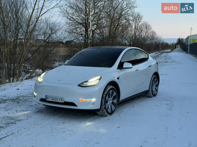 Білий Тесла Model Y, об'ємом двигуна 0 л та пробігом 92 тис. км за 28700 $, фото 1 на Automoto.ua
