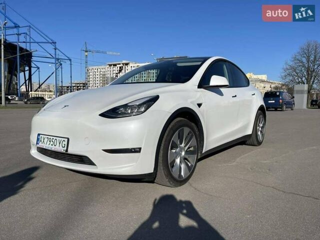 Белый Тесла Model Y, объемом двигателя 0 л и пробегом 81 тыс. км за 23999 $, фото 1 на Automoto.ua