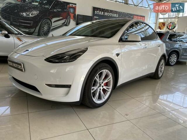 Тесла Model Y 2021 в Одессе на Automoto.ua Белый Тесла Model Y, объемом двигателя 0 л и пробегом 58 тыс. км за 26300 $, фото 1 на Automoto.ua