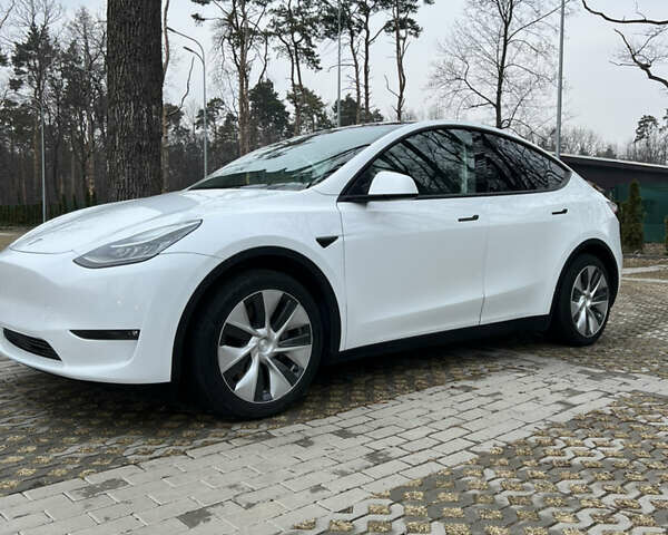 Білий Тесла Model Y, об'ємом двигуна 0 л та пробігом 37 тис. км за 34990 $, фото 1 на Automoto.ua