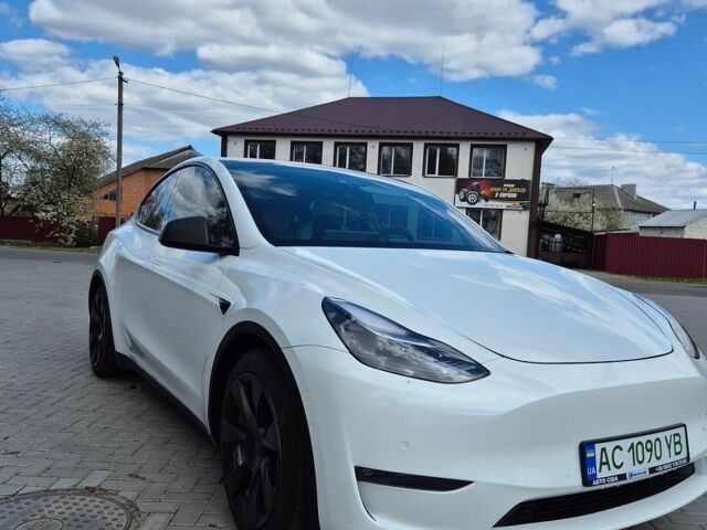 Білий Тесла Model Y, об'ємом двигуна 0 л та пробігом 34 тис. км за 25200 $, фото 1 на Automoto.ua