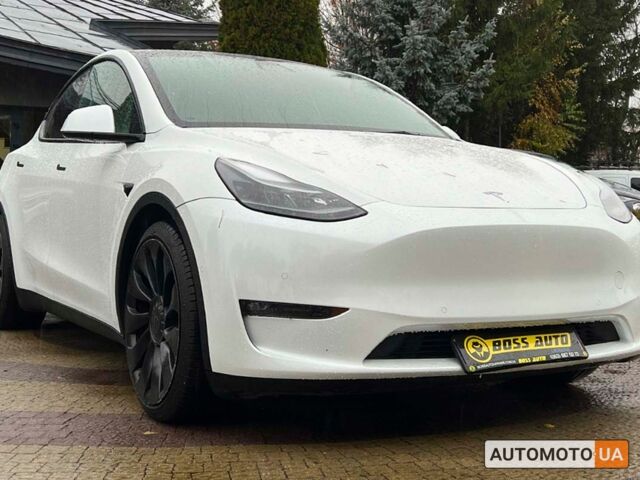 Белый Тесла Model Y, объемом двигателя 82 л и пробегом 22 тыс. км за 41600 $, фото 1 на Automoto.ua