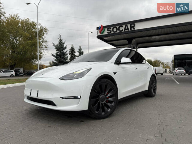 Білий Тесла Model Y, об'ємом двигуна 0 л та пробігом 38 тис. км за 28500 $, фото 1 на Automoto.ua