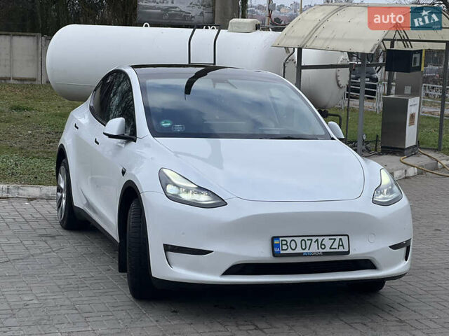 Белый Тесла Model Y, объемом двигателя 0 л и пробегом 79 тыс. км за 29500 $, фото 1 на Automoto.ua