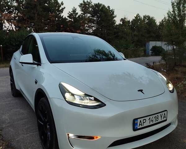 Белый Тесла Model Y, объемом двигателя 0 л и пробегом 7 тыс. км за 32900 $, фото 1 на Automoto.ua