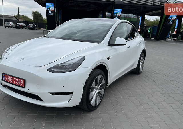 Білий Тесла Model Y, об'ємом двигуна 0 л та пробігом 112 тис. км за 21000 $, фото 1 на Automoto.ua