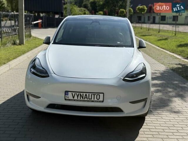 Білий Тесла Model Y, об'ємом двигуна 0 л та пробігом 40 тис. км за 26350 $, фото 1 на Automoto.ua
