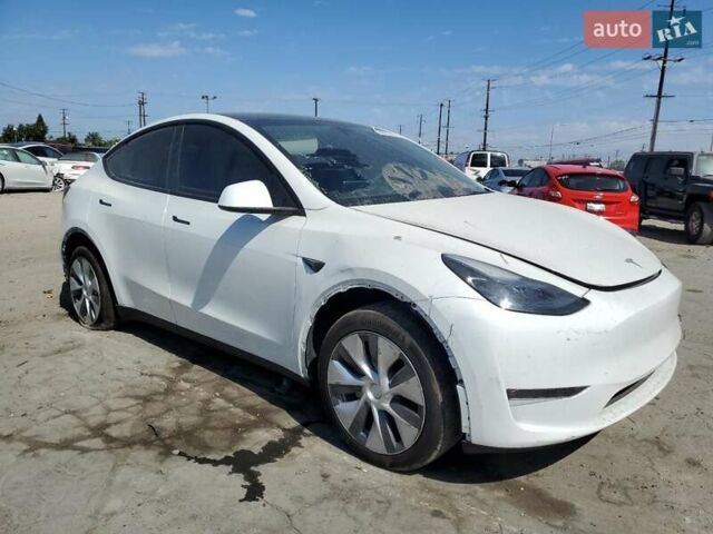 Белый Тесла Model Y, объемом двигателя 0 л и пробегом 36 тыс. км за 18100 $, фото 1 на Automoto.ua