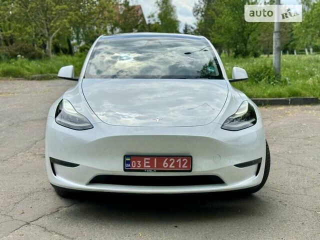 Білий Тесла Model Y, об'ємом двигуна 0 л та пробігом 35 тис. км за 38200 $, фото 1 на Automoto.ua