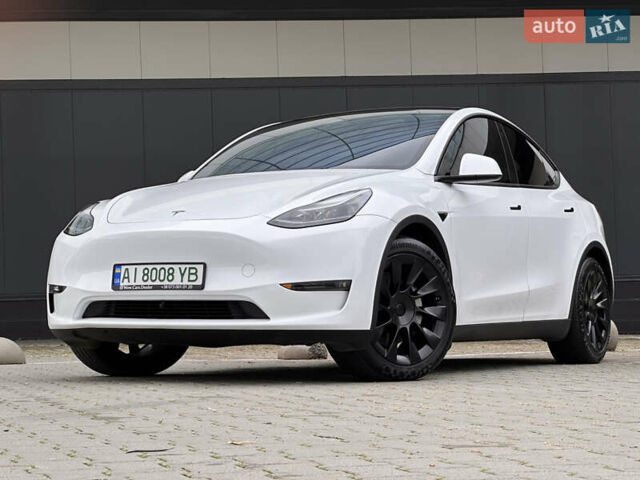 Белый Тесла Model Y, объемом двигателя 0 л и пробегом 41 тыс. км за 29900 $, фото 1 на Automoto.ua
