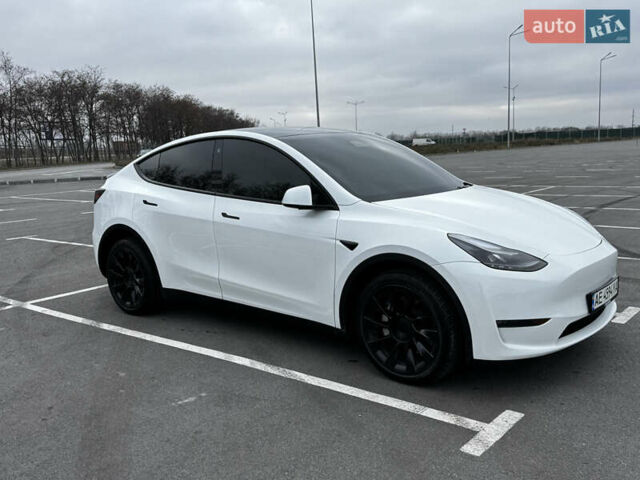 Белый Тесла Model Y, объемом двигателя 0 л и пробегом 48 тыс. км за 26500 $, фото 1 на Automoto.ua