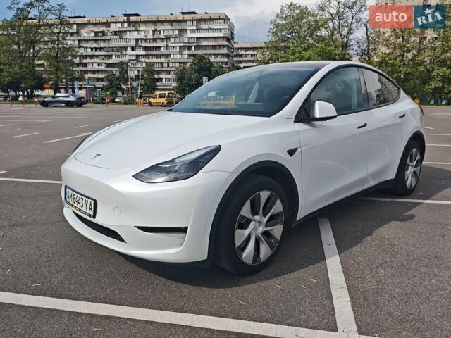 Білий Тесла Model Y, об'ємом двигуна 0 л та пробігом 36 тис. км за 31900 $, фото 1 на Automoto.ua