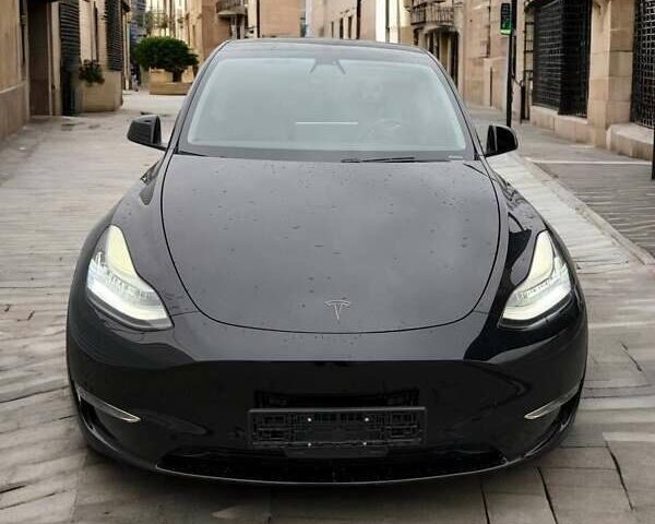 Черный Тесла Model Y, объемом двигателя 0 л и пробегом 70 тыс. км за 26900 $, фото 1 на Automoto.ua