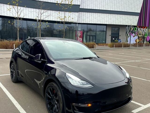 Черный Тесла Model Y, объемом двигателя 0 л и пробегом 52 тыс. км за 29988 $, фото 1 на Automoto.ua