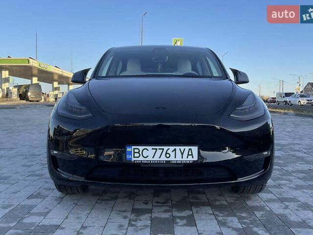 Черный Тесла Model Y, объемом двигателя 0 л и пробегом 53 тыс. км за 22300 $, фото 1 на Automoto.ua