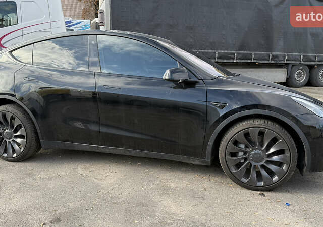 Черный Тесла Model Y, объемом двигателя 0 л и пробегом 55 тыс. км за 18200 $, фото 1 на Automoto.ua