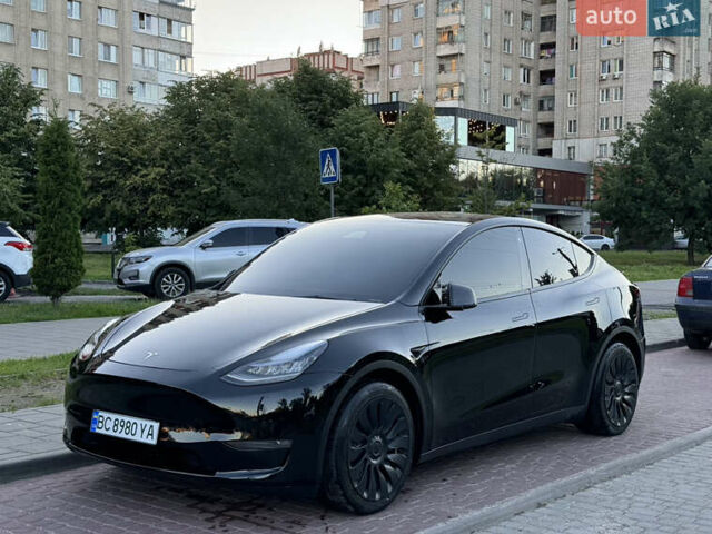 Черный Тесла Model Y, объемом двигателя 0 л и пробегом 102 тыс. км за 24999 $, фото 1 на Automoto.ua