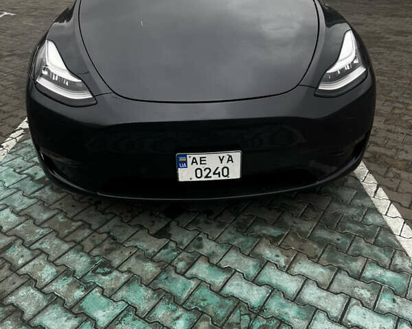 Черный Тесла Model Y, объемом двигателя 0 л и пробегом 28 тыс. км за 24500 $, фото 1 на Automoto.ua
