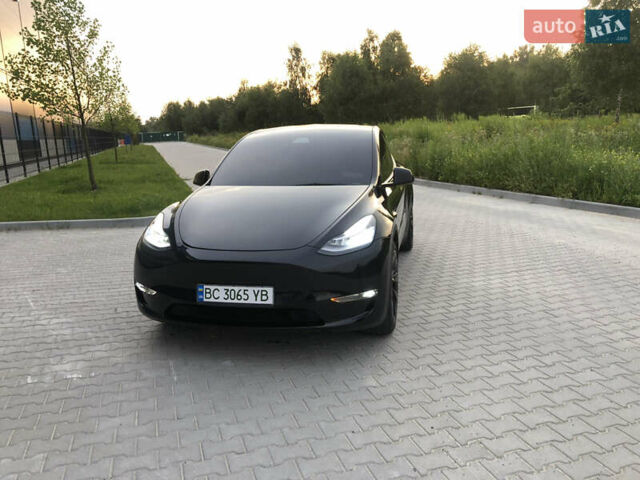 Черный Тесла Model Y, объемом двигателя 0 л и пробегом 63 тыс. км за 27500 $, фото 1 на Automoto.ua