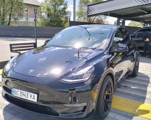 Черный Тесла Model Y, объемом двигателя 0 л и пробегом 70 тыс. км за 36000 $, фото 1 на Automoto.ua