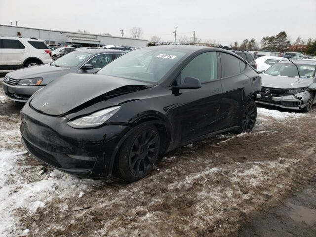 Черный Тесла Model Y, объемом двигателя 0 л и пробегом 160 тыс. км за 13800 $, фото 1 на Automoto.ua