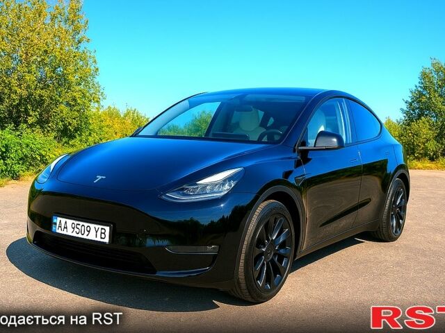 Тесла Model Y 2021 в Киеве на Automoto.ua Черный Тесла Model Y, объемом двигателя 0 л и пробегом 82 тыс. км за 30000 $, фото 1 на Automoto.ua