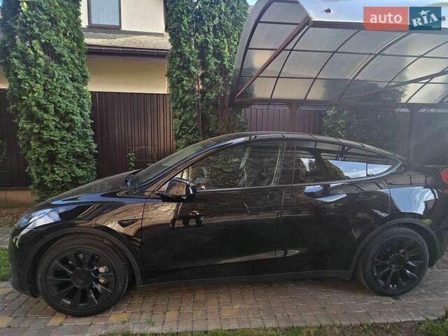 Черный Тесла Model Y, объемом двигателя 0 л и пробегом 71 тыс. км за 25300 $, фото 1 на Automoto.ua
