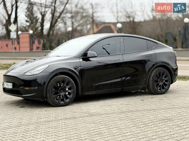 Черный Тесла Model Y, объемом двигателя 0 л и пробегом 55 тыс. км за 26300 $, фото 1 на Automoto.ua