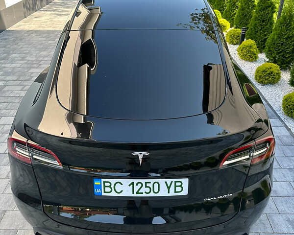 Черный Тесла Model Y, объемом двигателя 0 л и пробегом 79 тыс. км за 27500 $, фото 1 на Automoto.ua