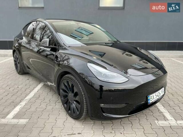 Черный Тесла Model Y, объемом двигателя 0 л и пробегом 84 тыс. км за 27500 $, фото 1 на Automoto.ua