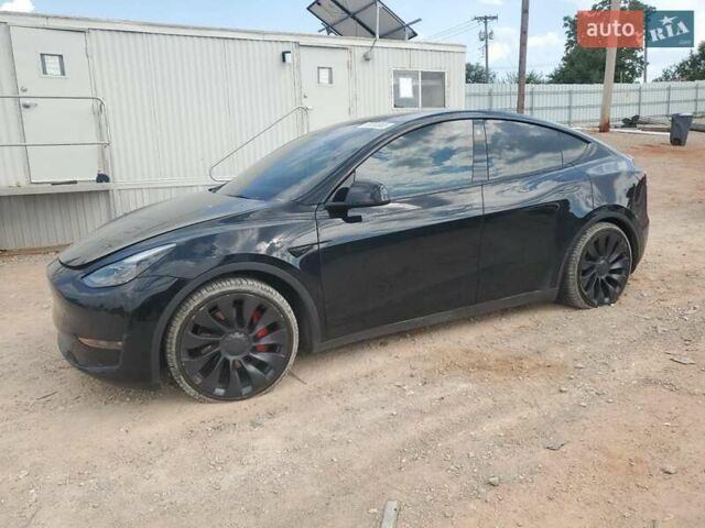Чорний Тесла Model Y, об'ємом двигуна 0 л та пробігом 136 тис. км за 10200 $, фото 1 на Automoto.ua